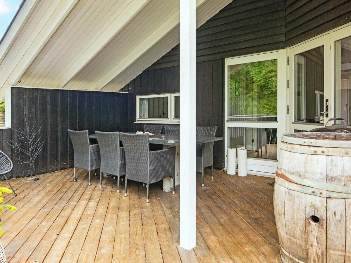 5 Person Holiday Home In B Rkop Egeskov  ภายนอก รูปภาพ